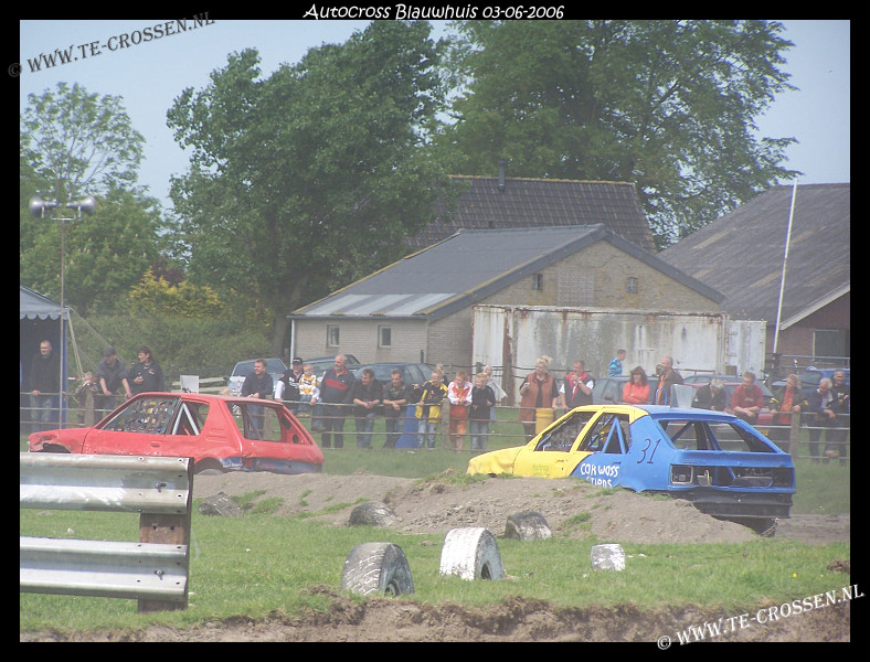 788x600 pixels (188K)